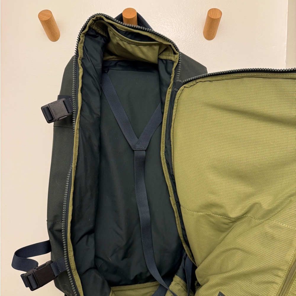 Away The Outdoor Convertible Backpack 45L
